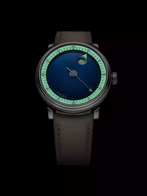 MADEditions MAD3 Vincent Calabrese Blue Lumiova