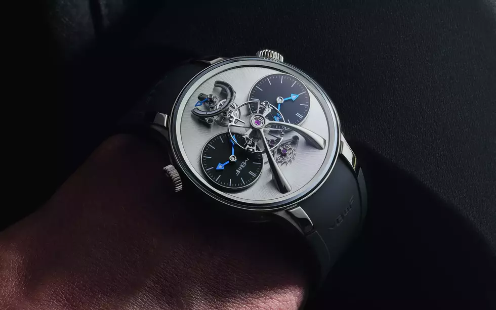 BUILT FOR REAL LIFE LM1 EVO Titanium Wrist Shot 3