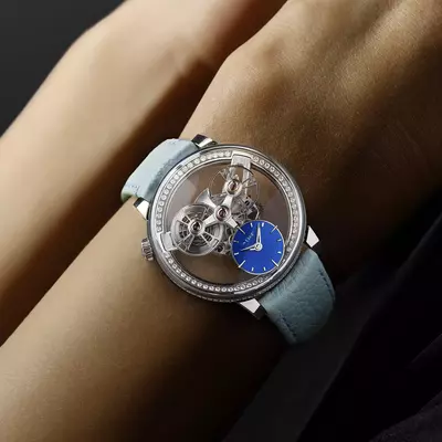 SP ONE PAVEE - WRIST SHOT 4 SP One Pavee Wrist Shot 4