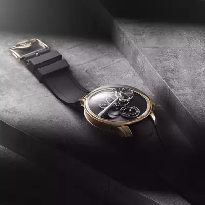 LM101 EVO NYC - LIFESTYLE 3