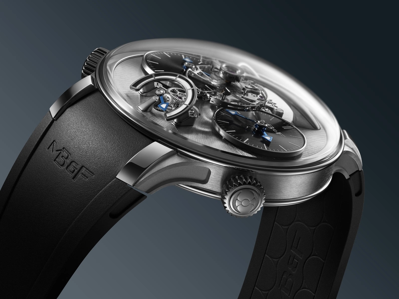 LM1 EVO Titanium Beauty Shot 4