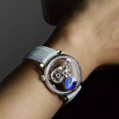 SP ONE PAVEE - WRIST SHOT 5 SP One Pavee Wrist Shot 5