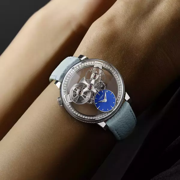 SP One Pavee Wrist Shot 4