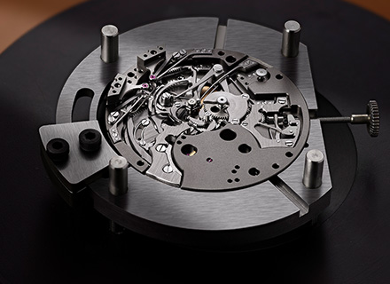 H. Moser x MB&F Streamliner Pandamonium Only Watch<br>MOVEMENT FRONT